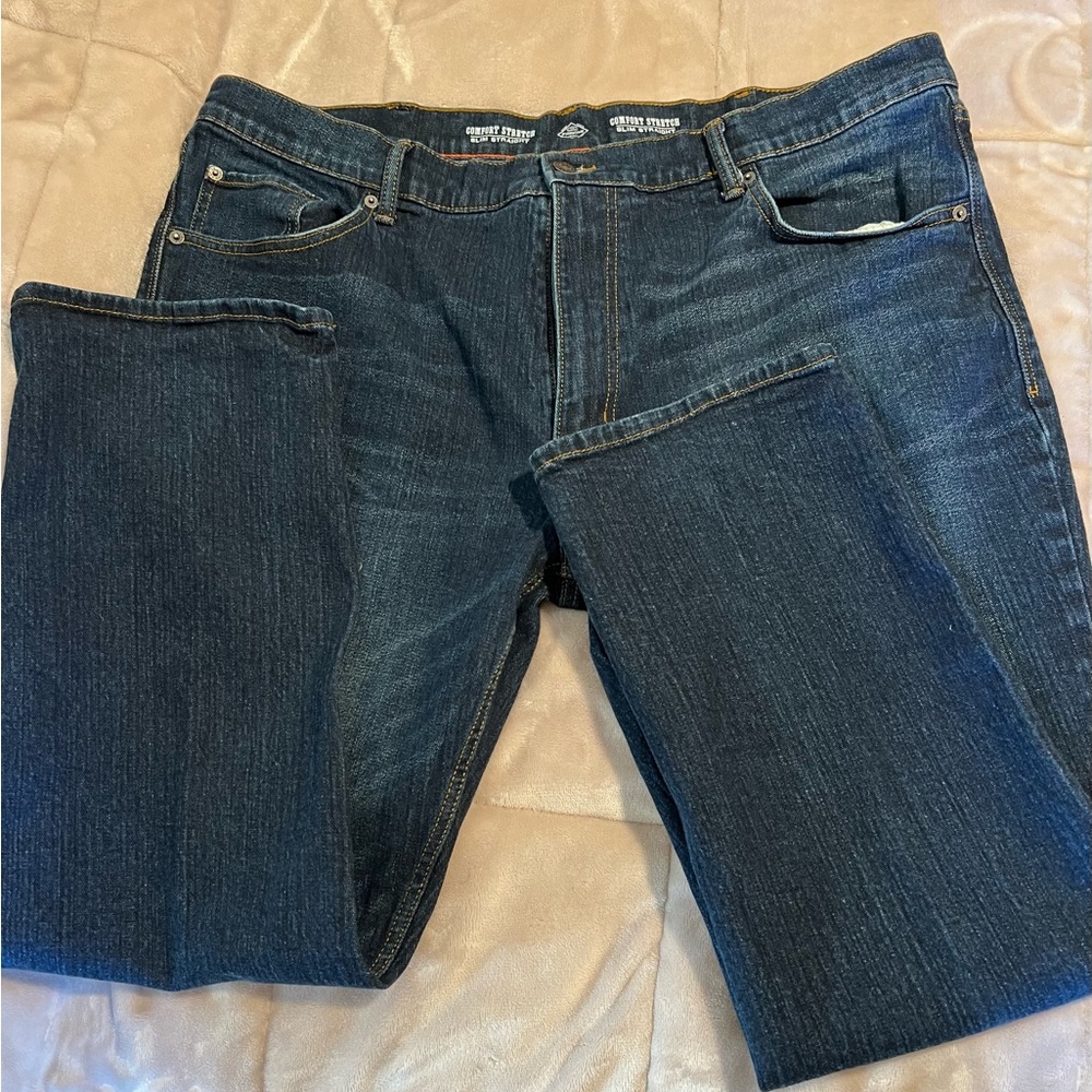 Men’s St. John’s Bay size W 42 L 30